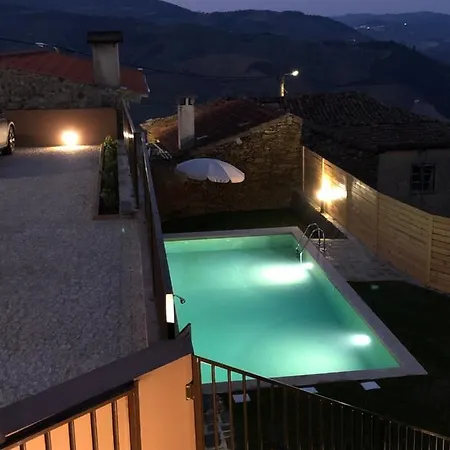 Castas Do Douro Tabuaco